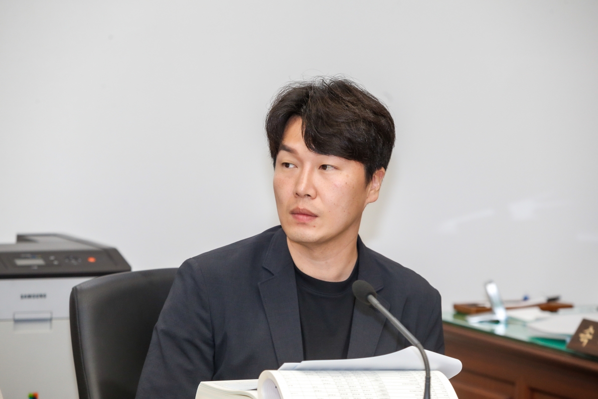 20240611-011[_P7U5066-1-제277회 제1차 정례회 예산결산특별위원회 2023회계연도 세입·세출 결산승인안 심사활동.jpg