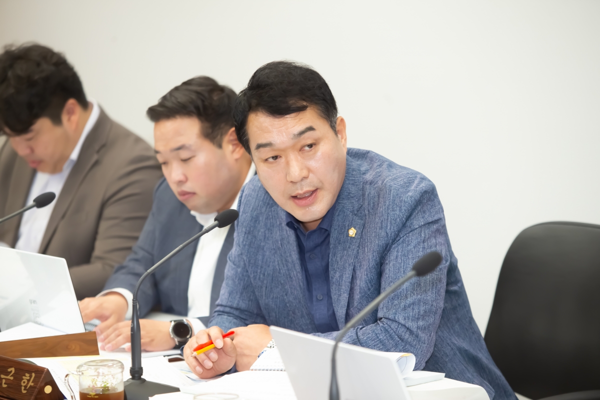 20240612-025[_P7U5151-제277회 제1차 정례회 기획행정위원회 소관 2024년도 행정사무감사 활동.jpg