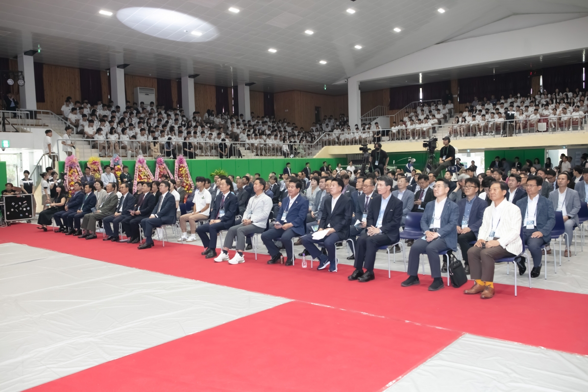 20240618-053[IMG_2395-구미전자공고 개교 70주년 기념식.jpg