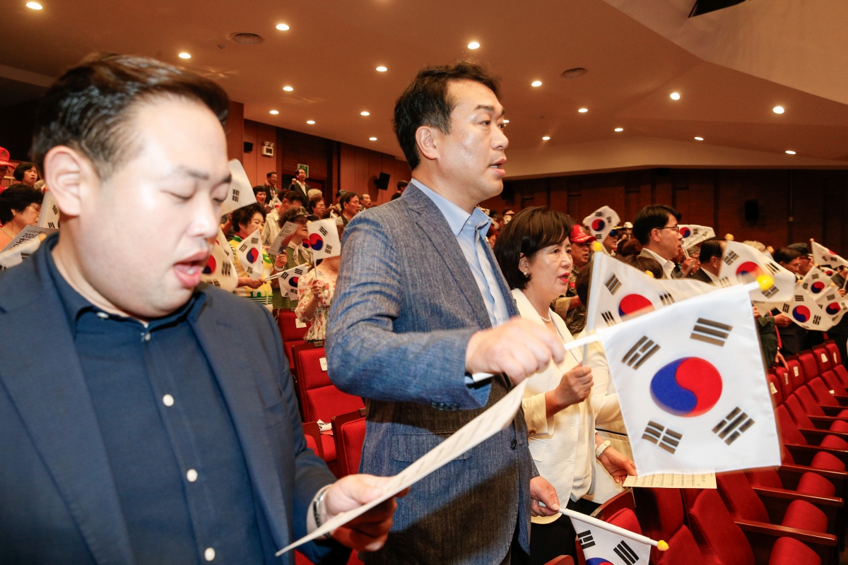 20240625-039[_P7U6949-1-6.25전쟁 제74주년 호국보훈 기념행사.jpg