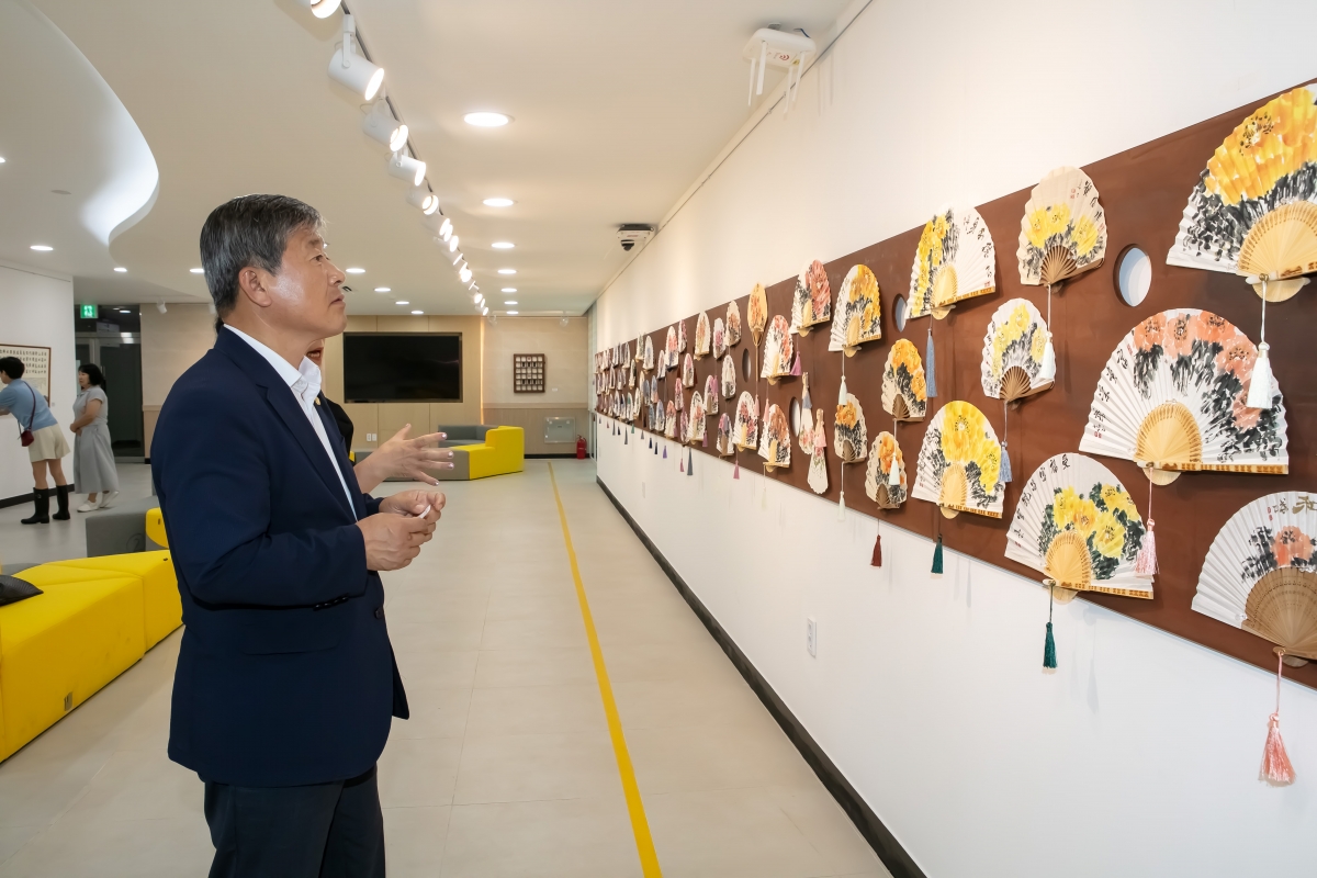20240709-043[IMG_2758-양진오 부의장 선산출장소 작품전시회.jpg