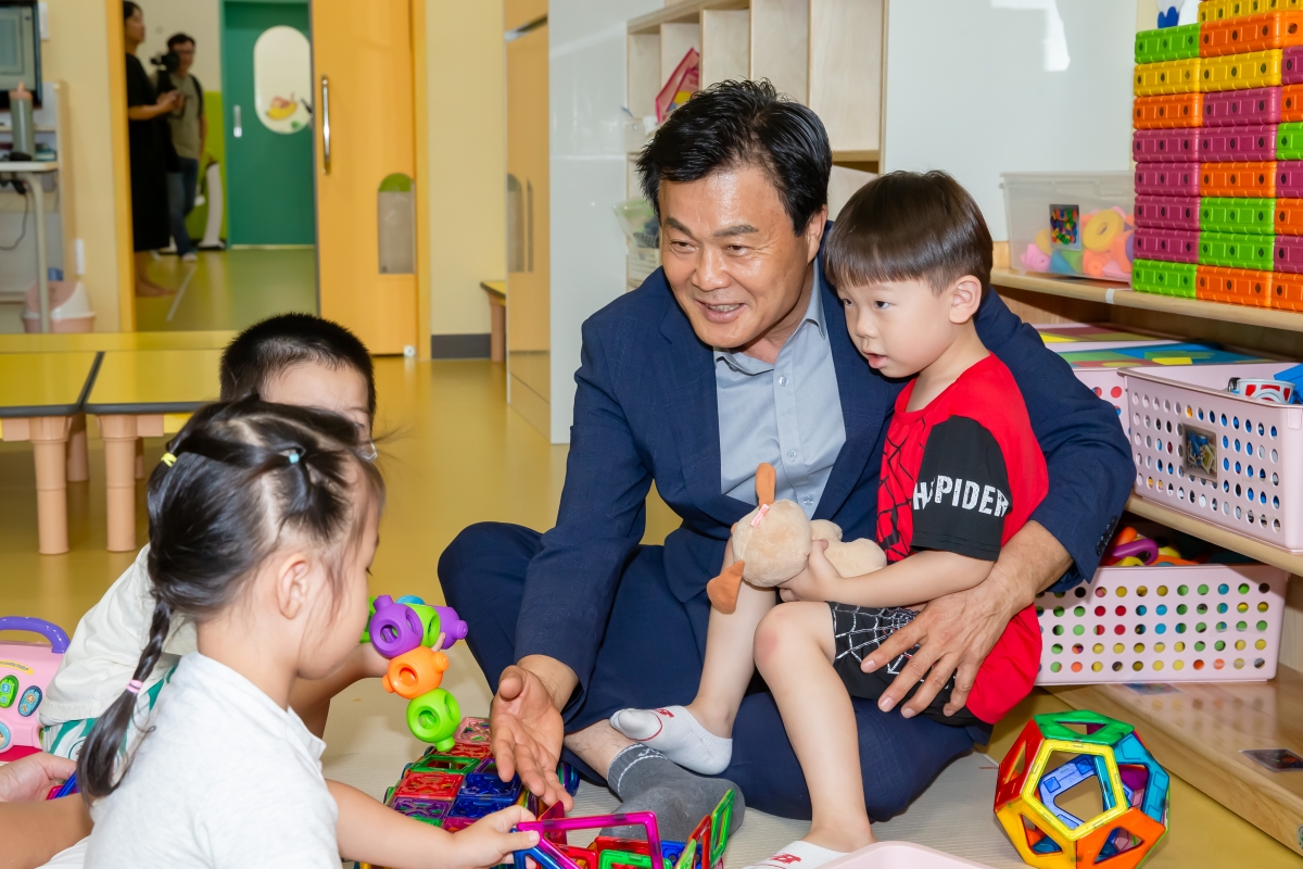 20240904-080[_P7U2978-제280회 임시회 문화환경위원회 강동꿈나무 문화나눔터 현장방문.jpg