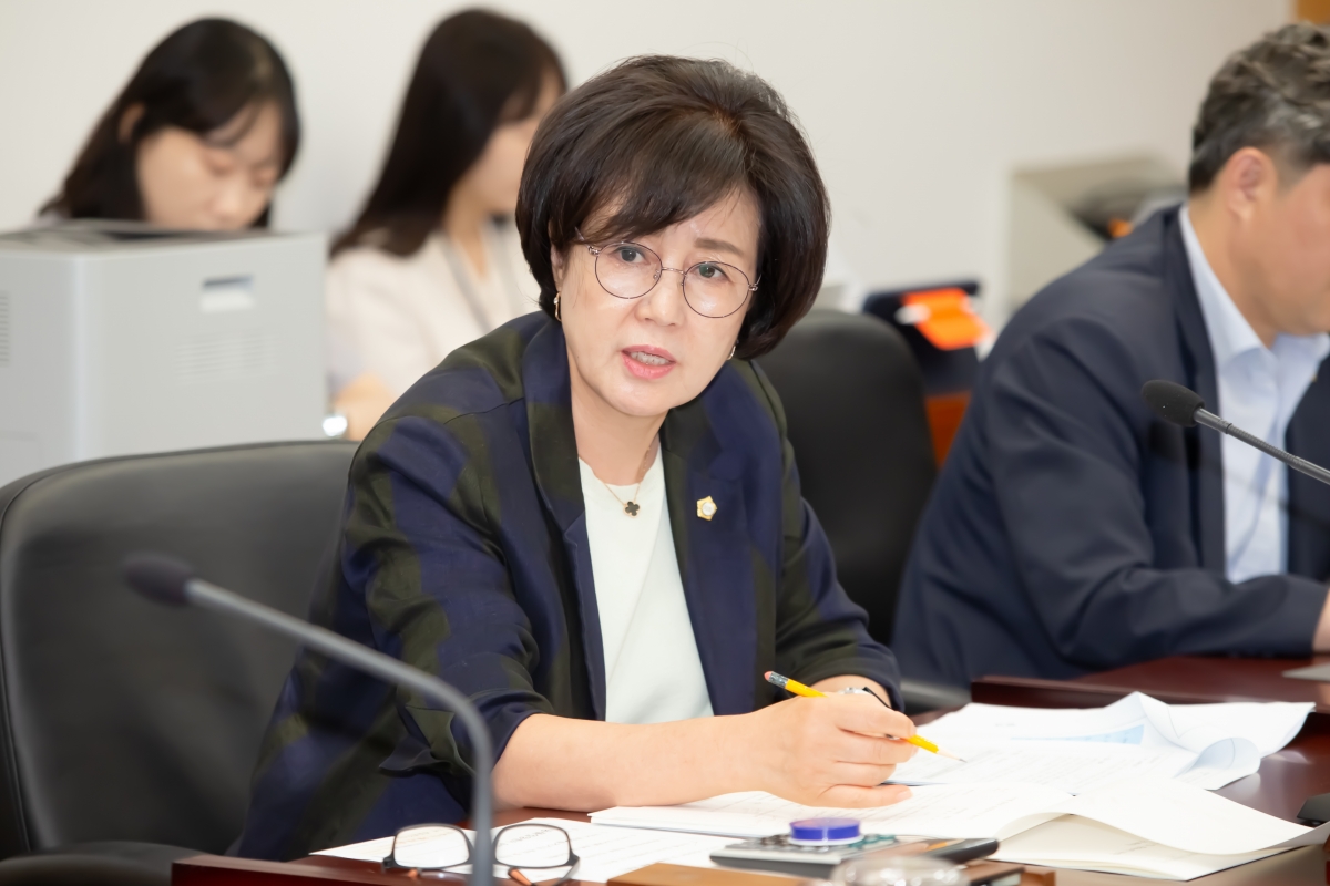 20240905-047[_P7U3143-제280회 임시회 산업건설위원회 조례안 등 심사활동.jpg