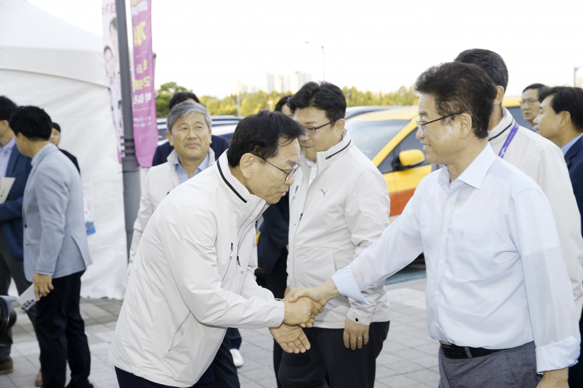 20240927-004[_P7U5776 복사-제34회 경북도민생활대축전 개회식.jpg