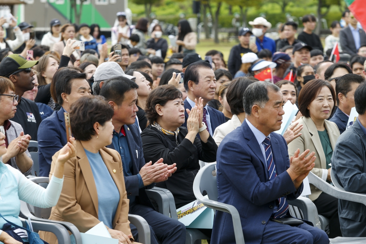 20241006-014[_P7U6783 복사-2024 제19회 구미외국인 주민문화축제.jpg