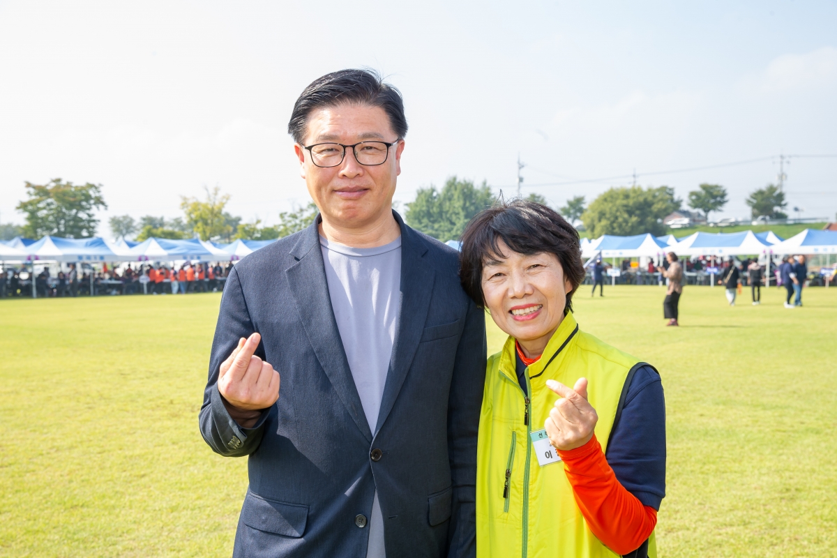 20241008-054[_P7U7189-구미시 이통장 한마음연수대회.jpg