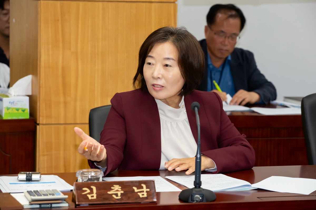 20241017-050[_P7U8334-제281회 임시회시 의회운영위원회 조례안 심사활동.jpg