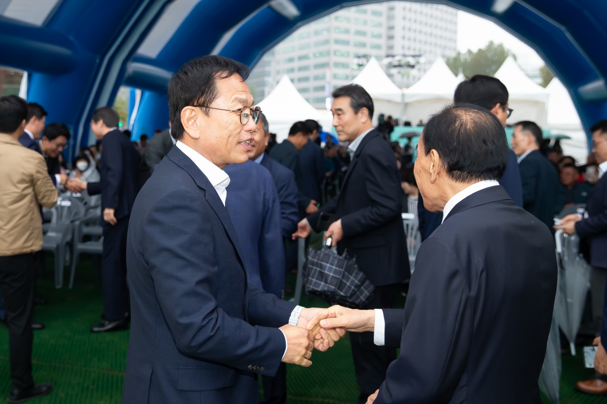 20241022-090[_P7U9527-구미 로컬푸드 페스타-서울시청광장.jpg