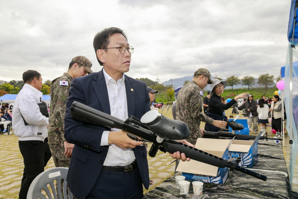 20241026-072[_P7U0236-1-한국자유총연맹 구미시지회 시민안보의식강화 및 한마음대회.JPG
