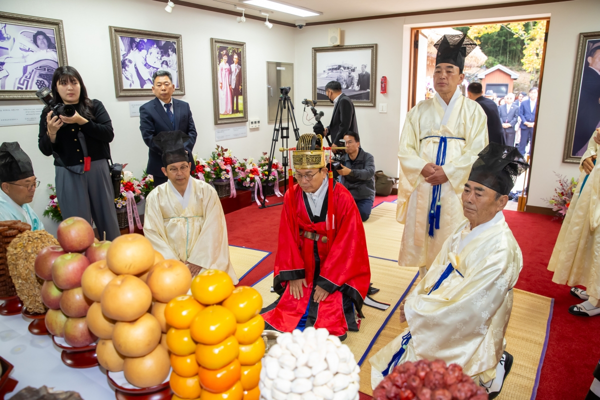 20241114-009[_P7U2936-박정희 대통령 탄신 107돌 숭모제 및 기념식.jpg