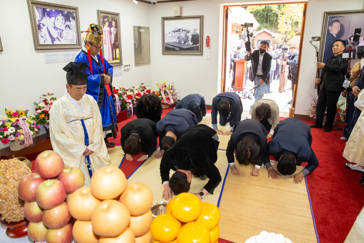 20241114-017[_P7U2958-박정희 대통령 탄신 107돌 숭모제 및 기념식.jpg