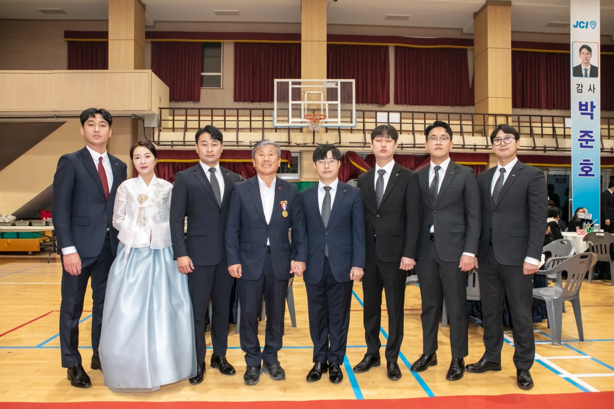 20241207-068[IMG_6344-선산JC창립 54주년 기념식 및 회장단 이취임식.jpg