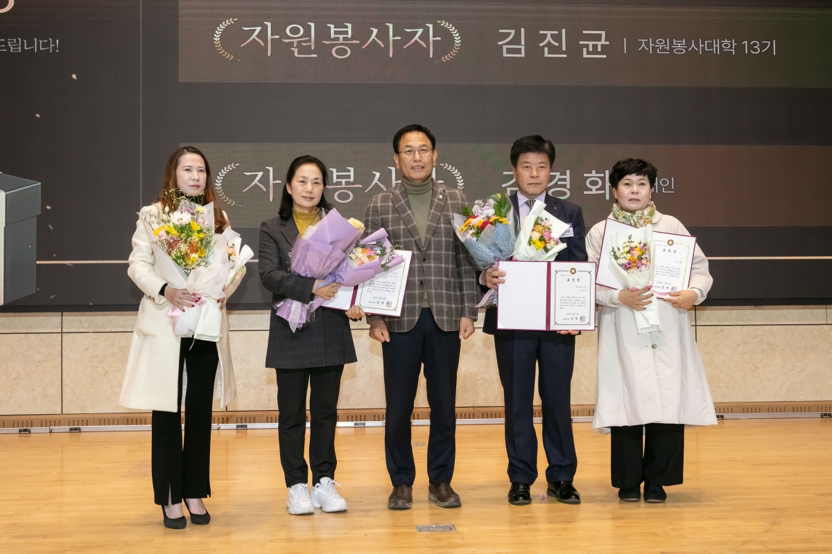 20241212-044[IMG_6486-2024 좋은 사람들을 위한 감사 송년회.jpg