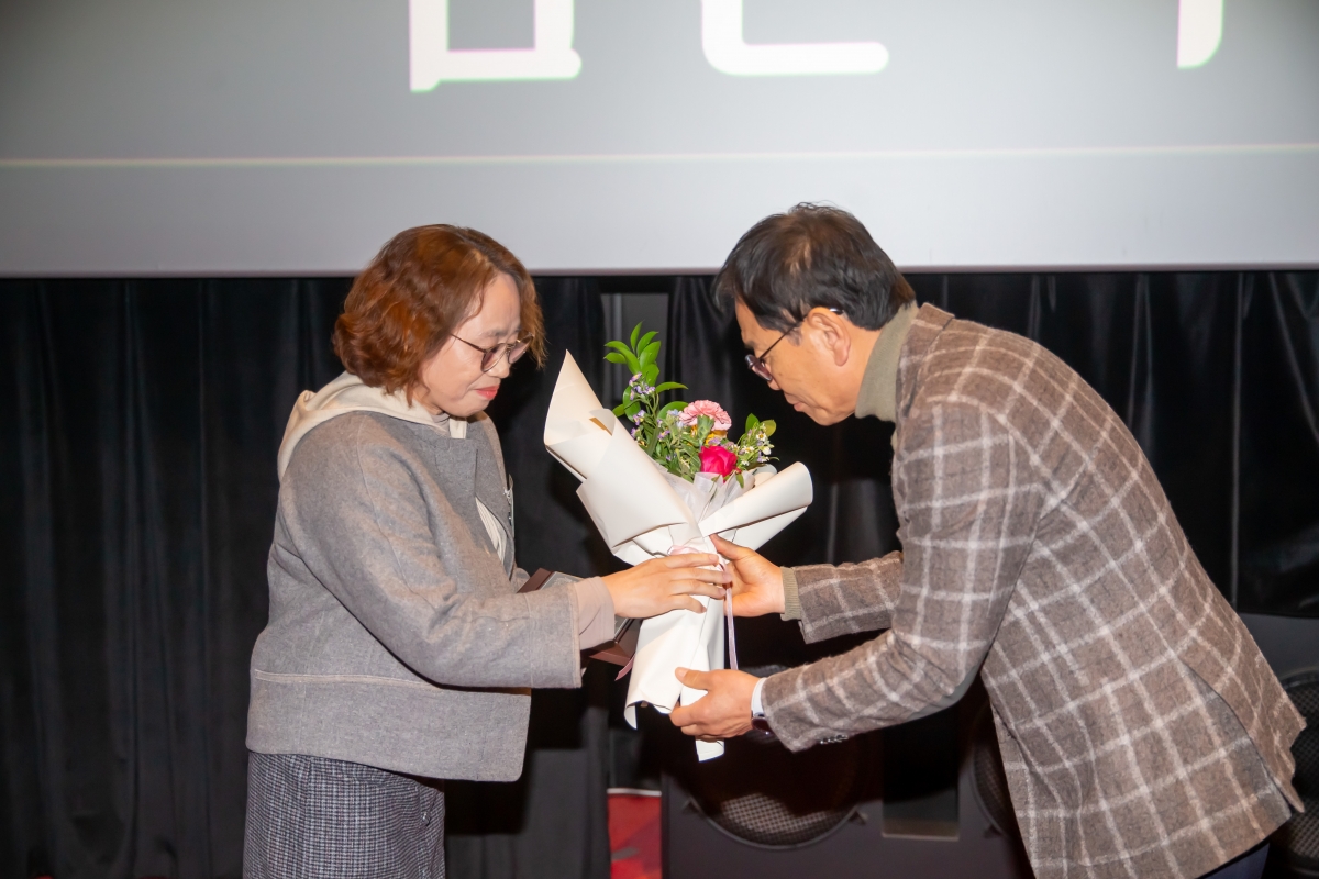 20241212-081[_P7U6524-구미종합사회복지관 송년감사의 날.jpg