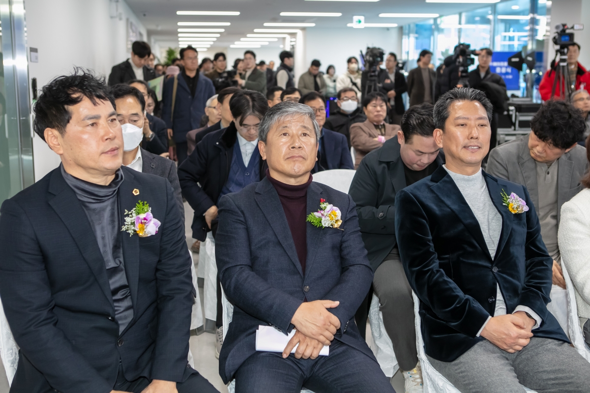 20241216-014[IMG_6585-주)에이프론세미콘 준공식.jpg