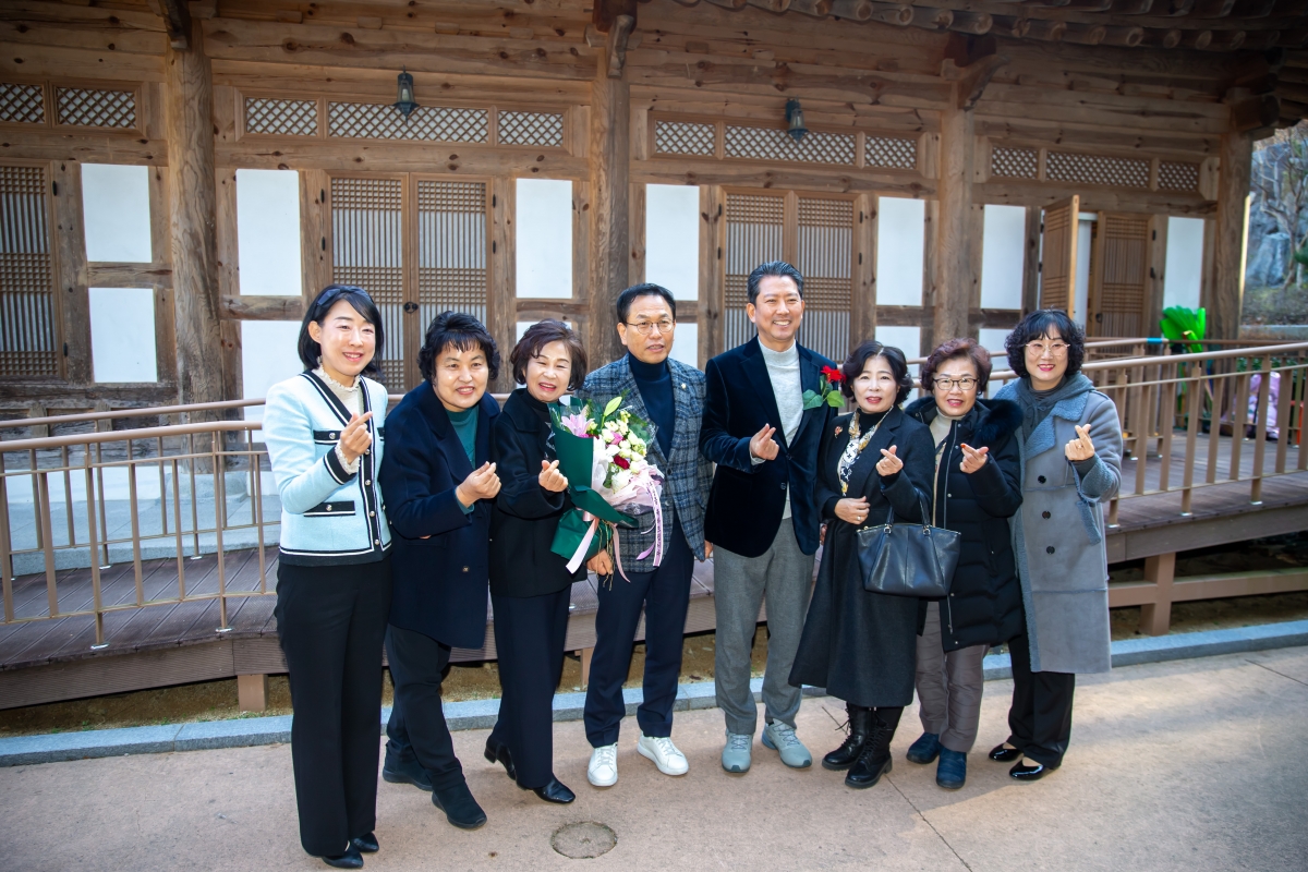 20241218-044[_P7U7266-구미시 여성단체협의회 활동평가대회.jpg