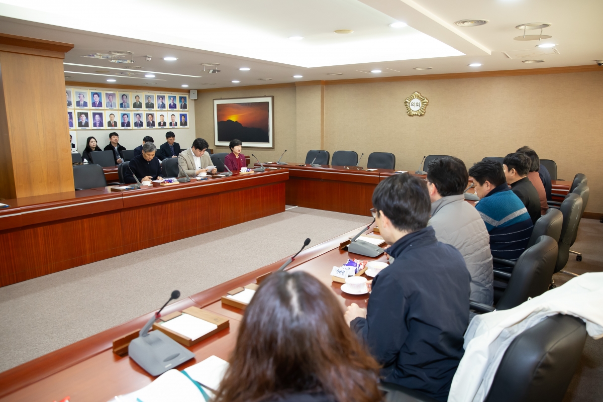 20241227-006[_P7U8277-울산광역시 동구의회 의원 일행 방문.jpg