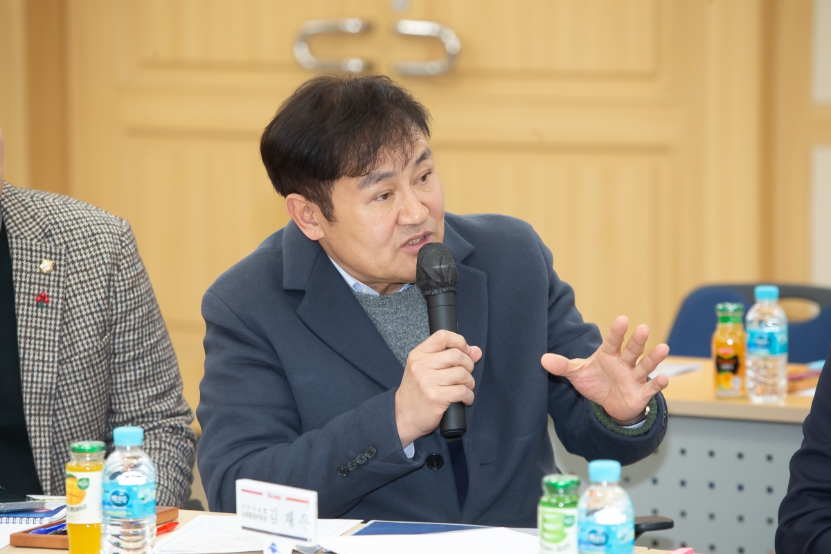 20250113-021[_P7U9217-초정밀 버스정보시스템 구축사업 착수보고회.jpg