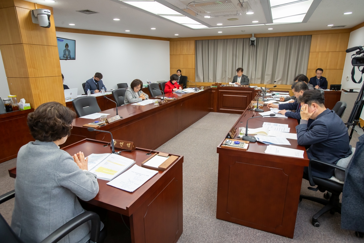 20250115-049[_P7U9577-제283회 임시회시 문화환경위원회 조례안 심사활동.jpg