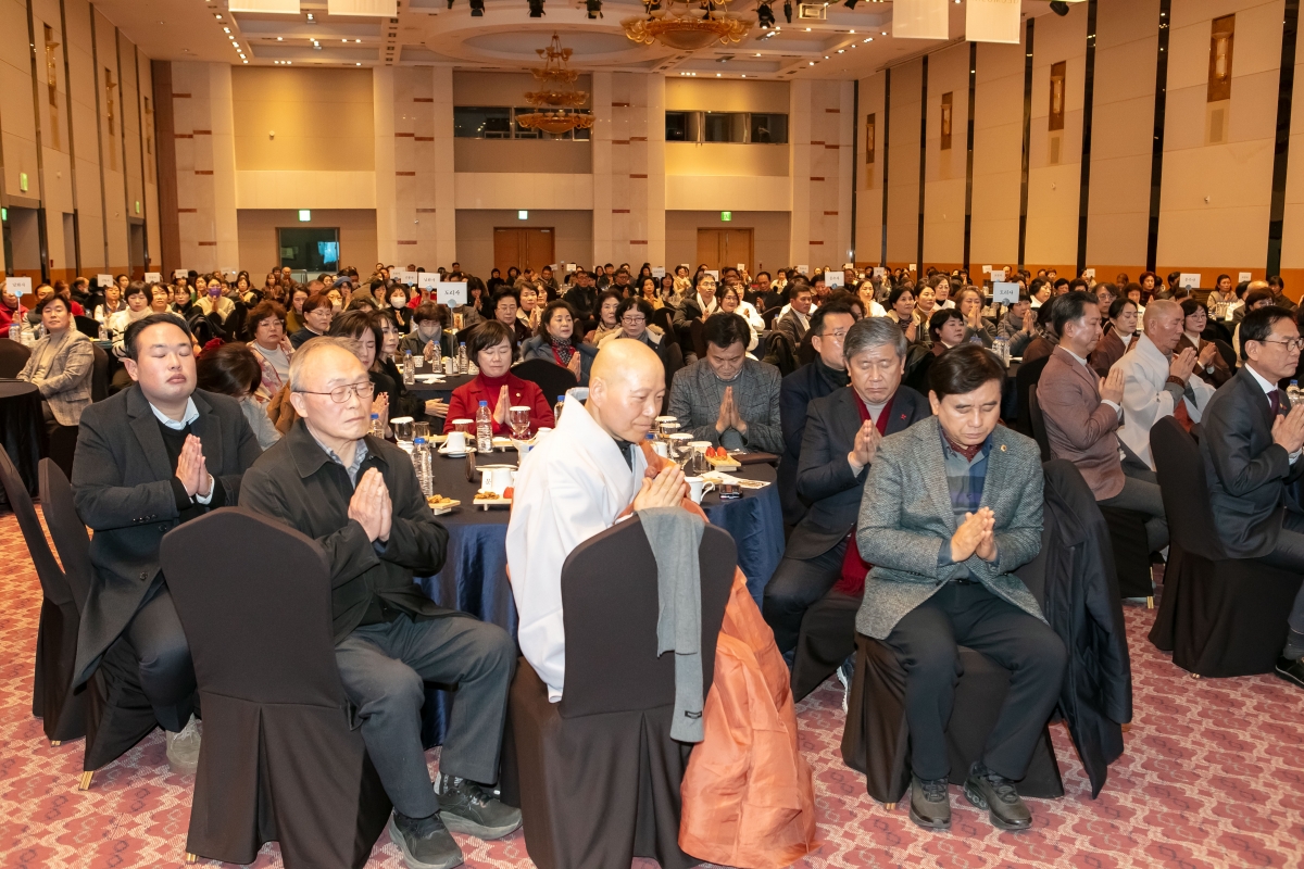 20250117-046[IMG_7111-불기2569년 구미불교사암연합회 신년하례법회.jpg