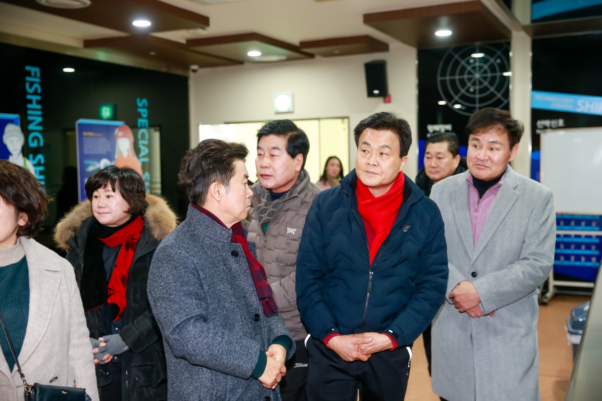 20250205-012[724674-19-문화환경위원회 영덕군 해양환경체험관 비교견학.jpg
