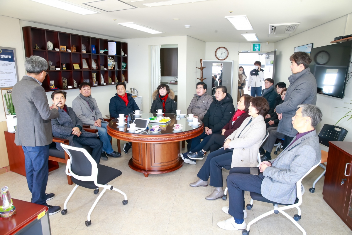 20250205-038[618946-9-문화환경위원회 영덕군 국립청소년해양센터 비교견학.jpg