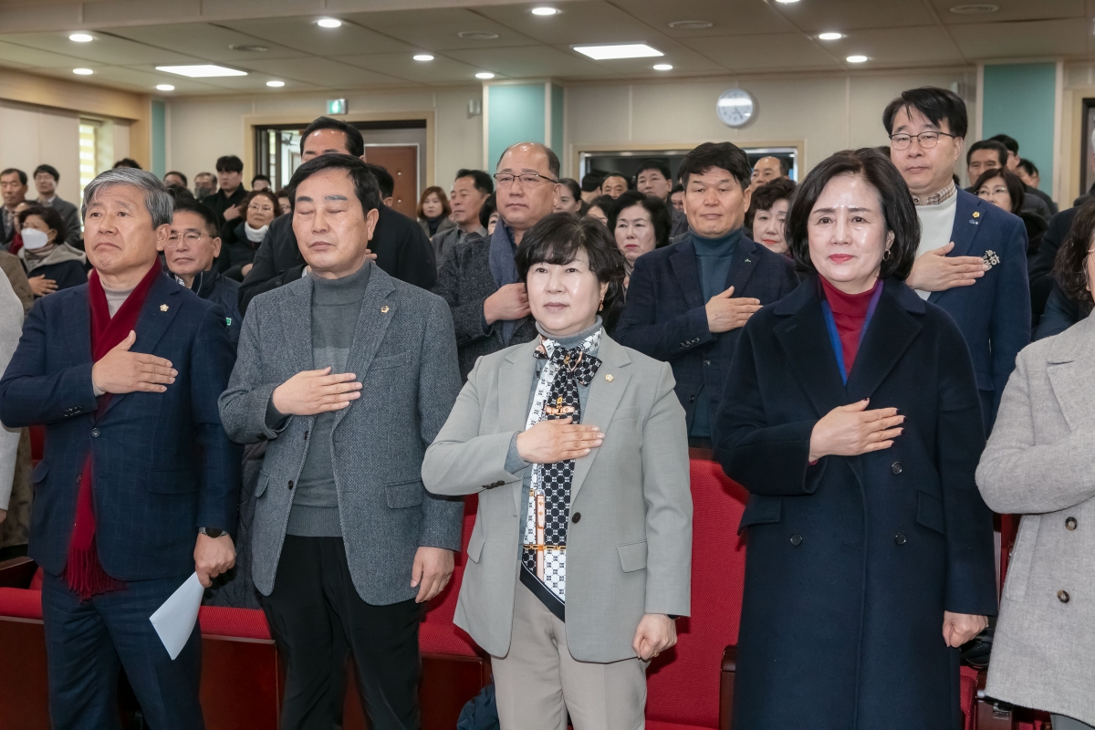 20250207-039[IMG_7405-한국생활개선구미시연합회 회장 이‧취임식.jpg