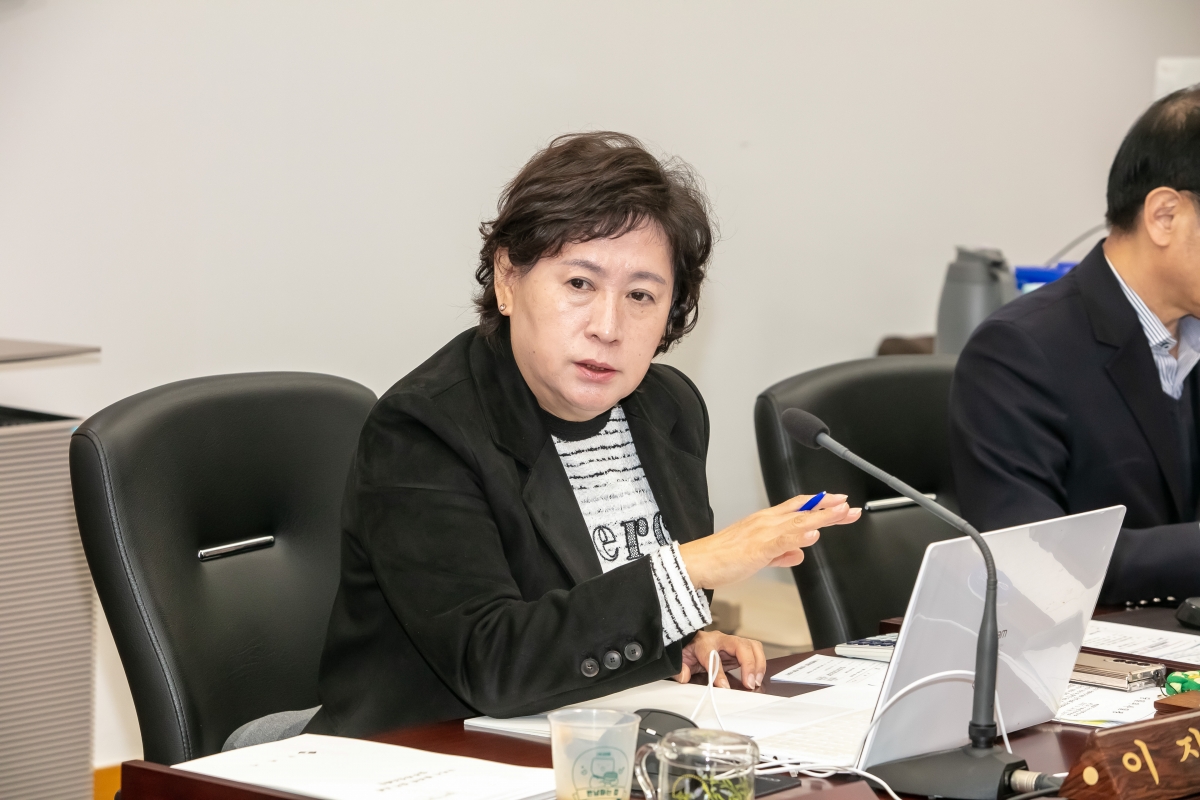 20250314-026[IMG_8042-제285회 임시회시 기획행정위원회 조례안 심사활동.JPG