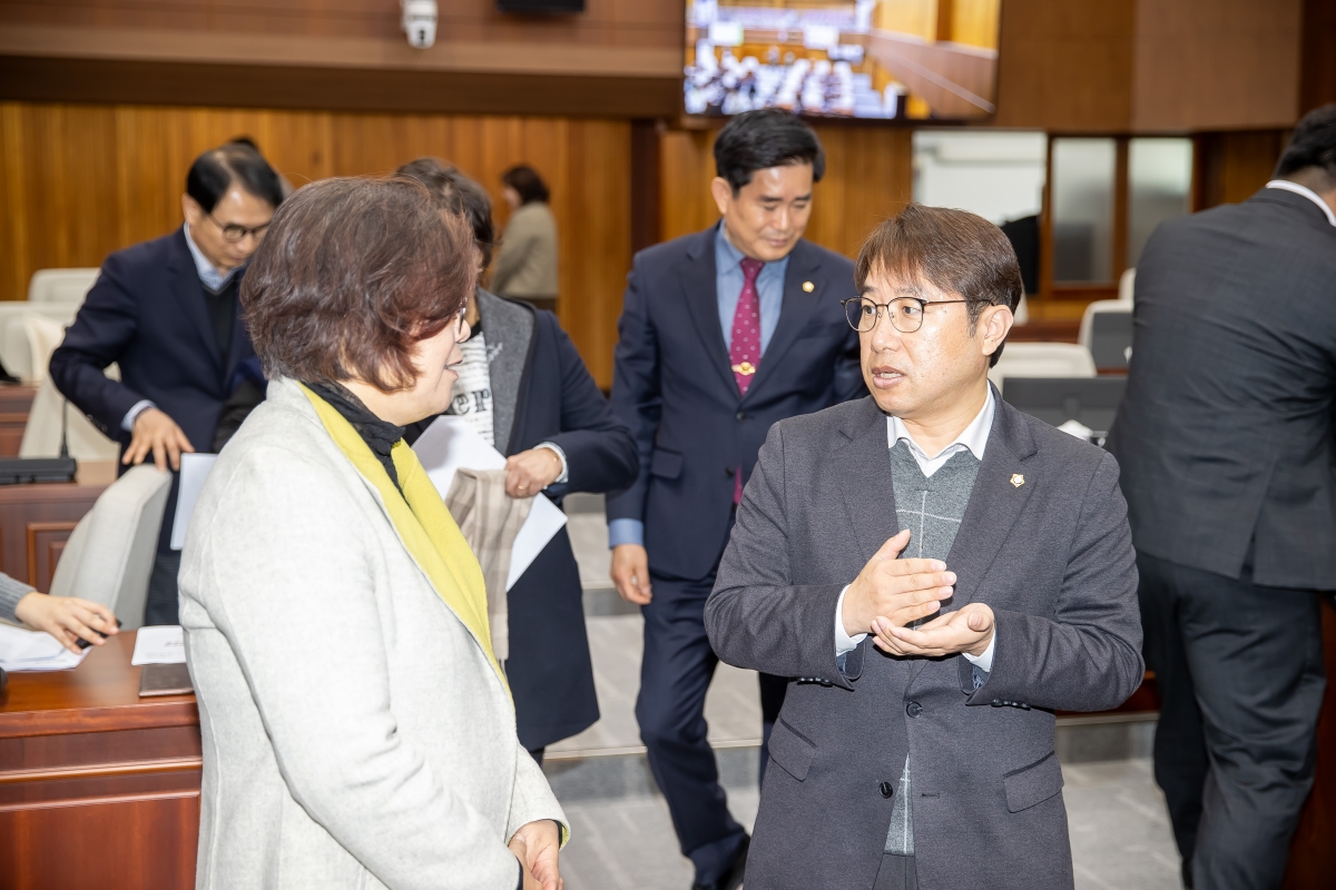 20250317-046[AMG_3652-제285회 임시회시 기획행정위원회 경주시의회 방문.jpg