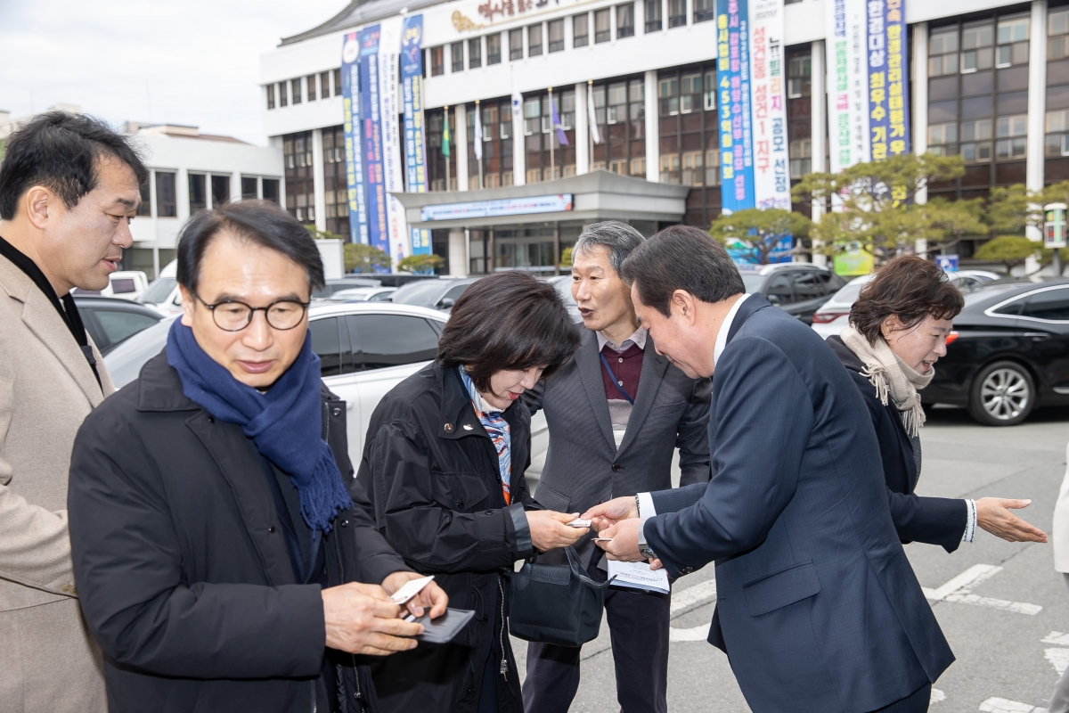 20250317-004[AMG_3522-제285회 임시회시 기획행정위원회 경주시의회 방문.jpg