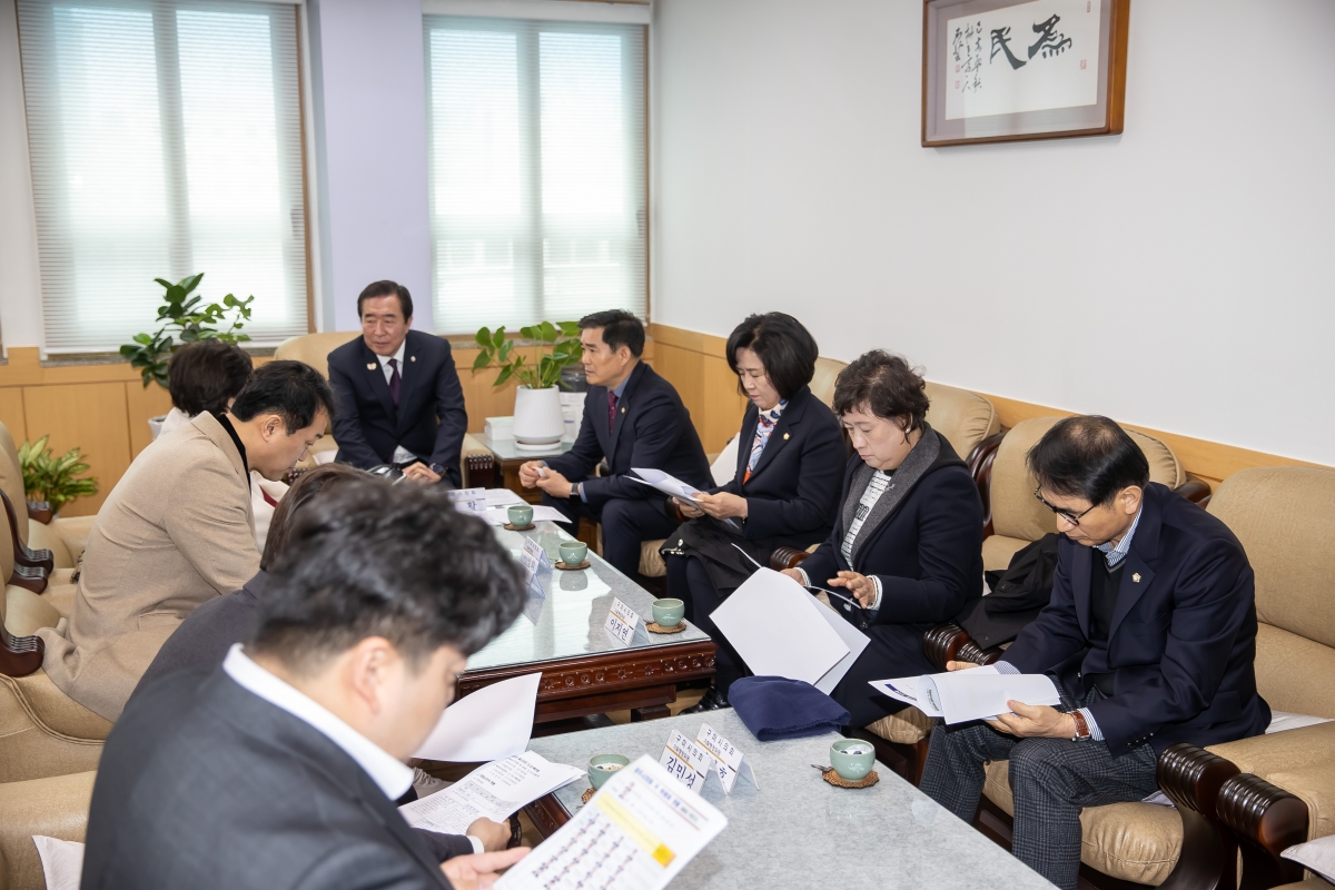 20250317-009[AMG_3538-제285회 임시회시 기획행정위원회 경주시의회 방문.jpg