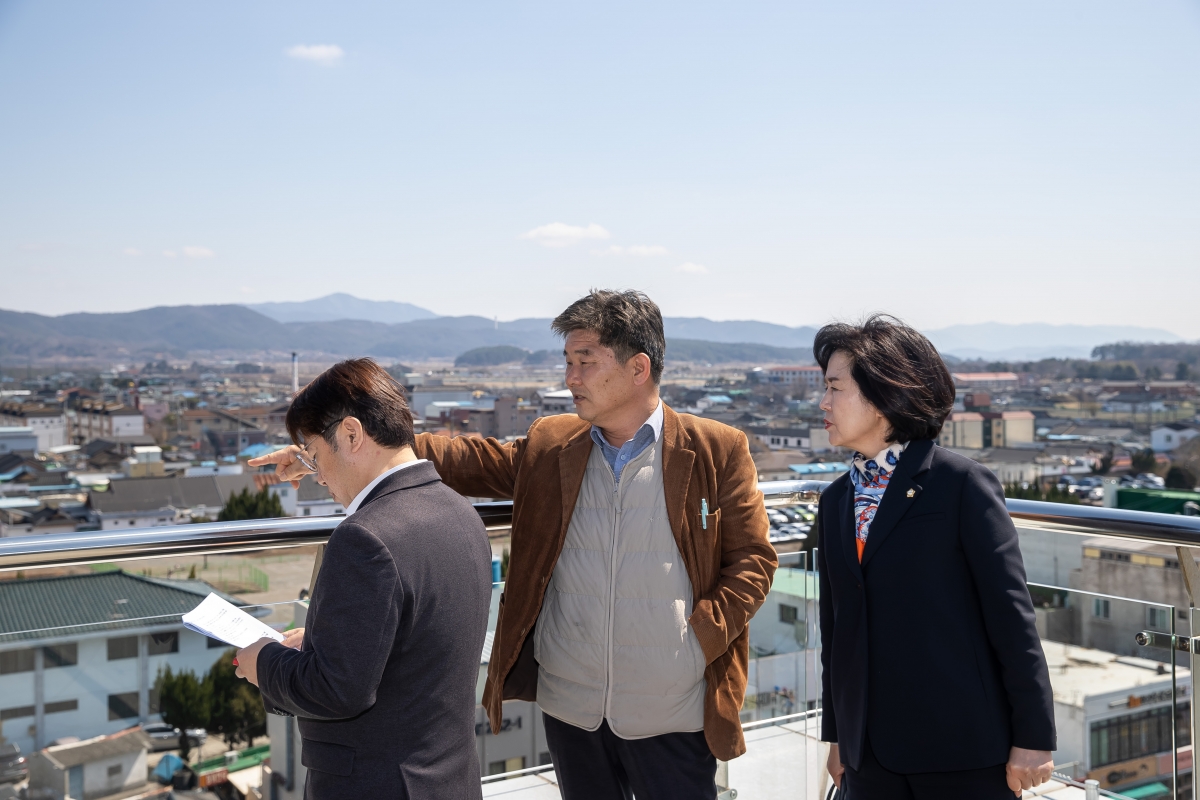 20250317-086[AMG_3749-제285회 임시회시 기획행정위원회 경주시 황오 커뮤니티센터 비교견학.jpg