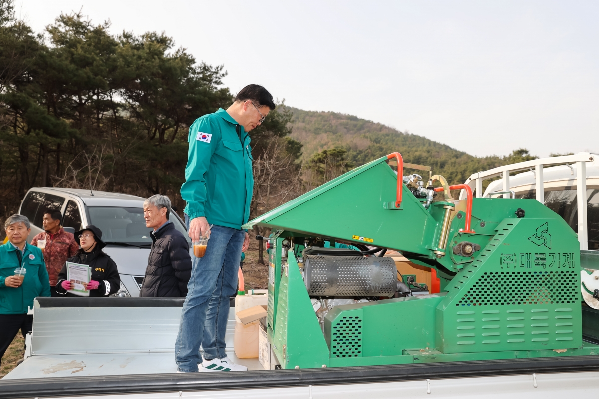 20250324-036[AMG_4572-폐회중 산업건설위원회 옥성면 산불예방을 위한 현장 방문.jpg