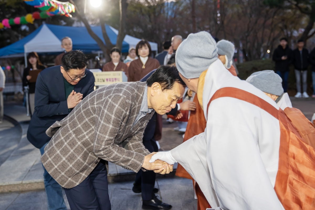 20250401-003[AMG_4917-불기2569년 부처님 오신날 봉축 점등식.jpg