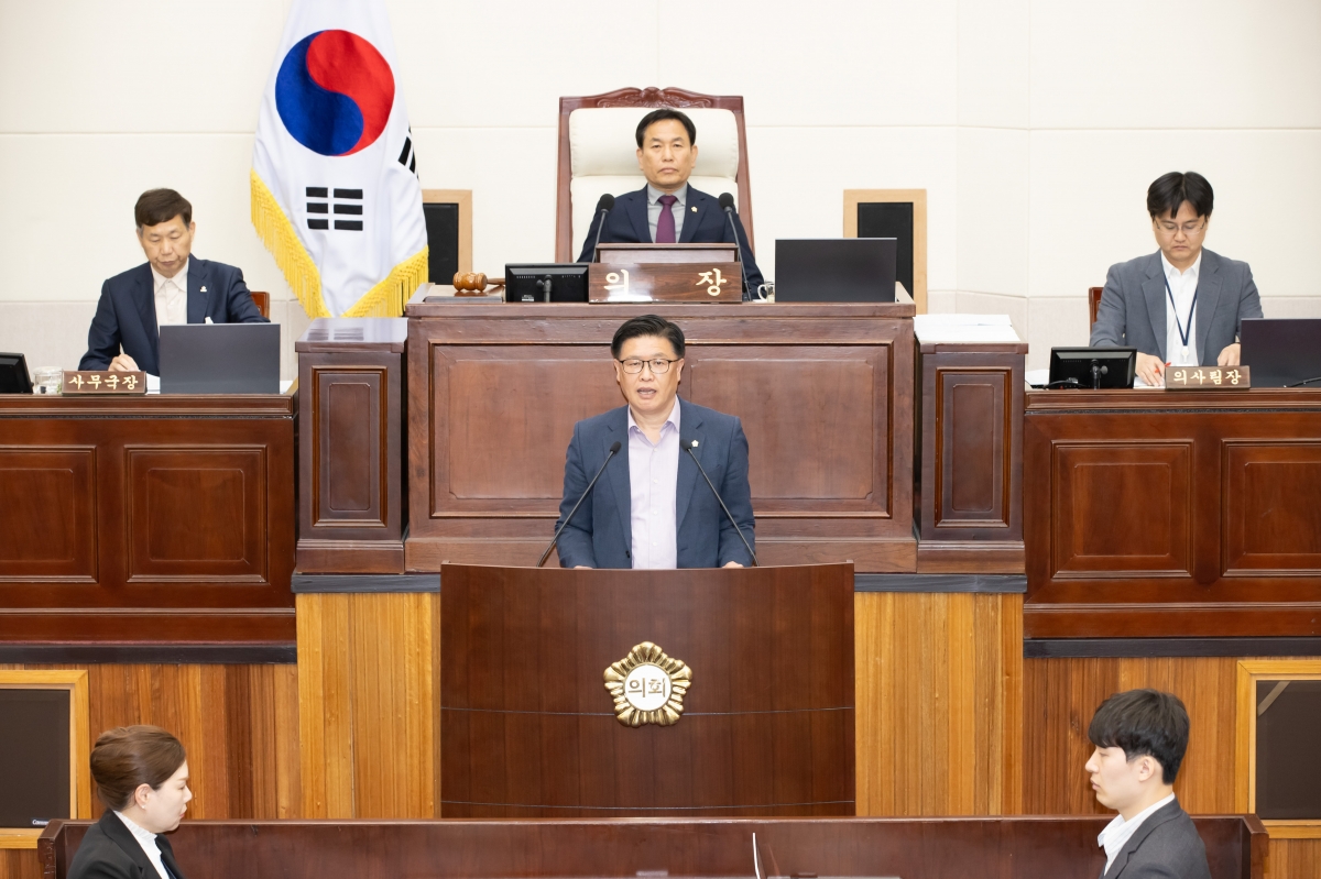 20250414-009[AMG_5675-제286회 임시회 제1차 본회의시 김낙관 의원 5분 자유발언.jpg