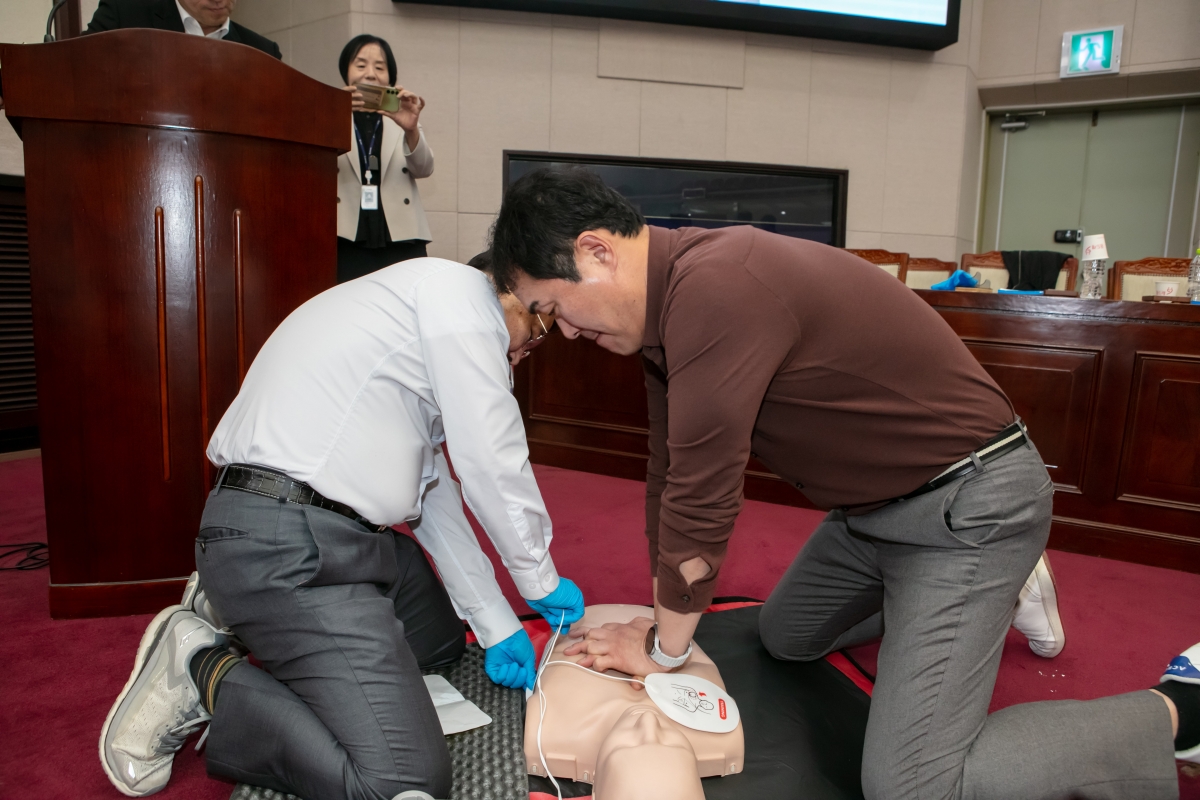 20250414-136[IMG_8511-구미시의회 심폐소생술 교육.jpg