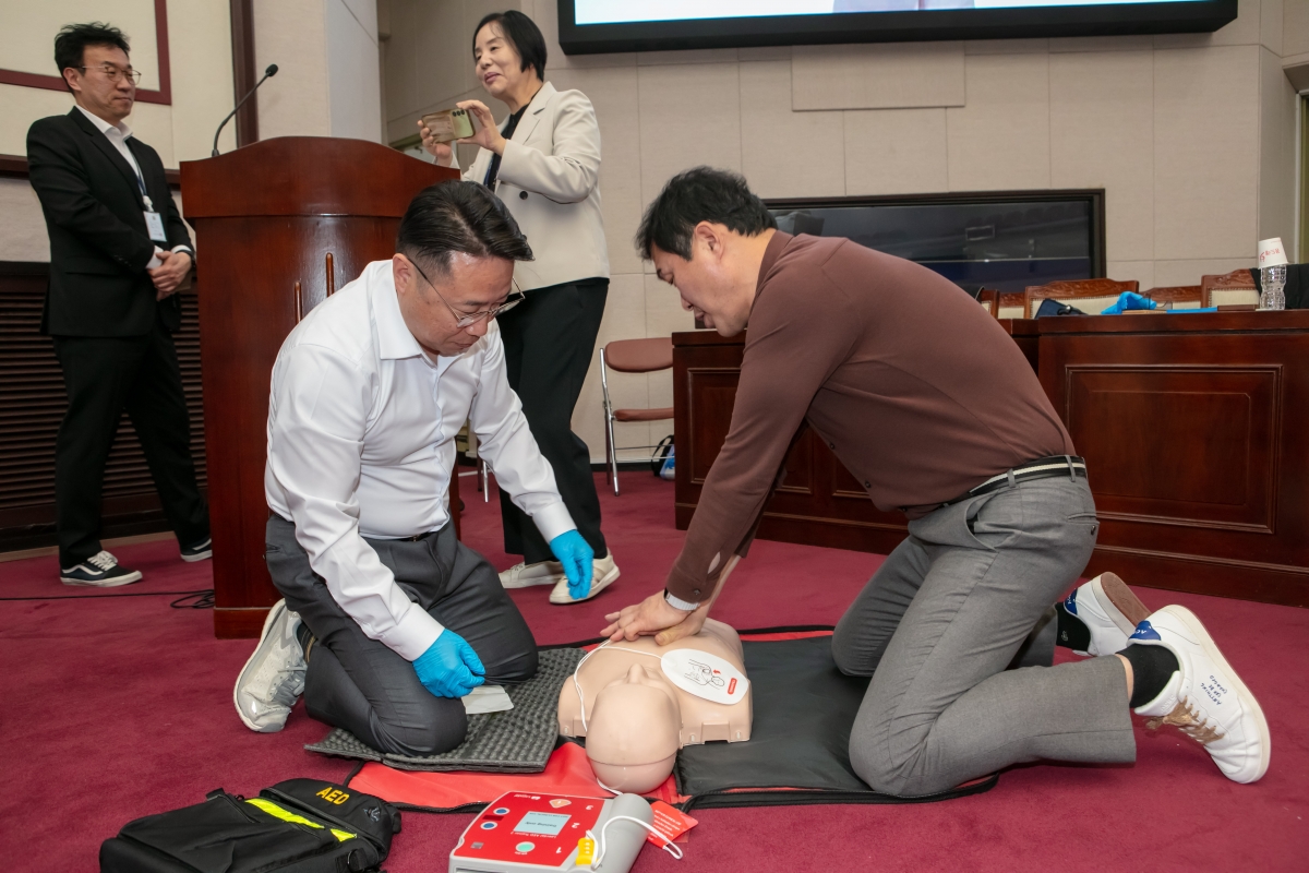 20250414-139[IMG_8517-구미시의회 심폐소생술 교육.jpg