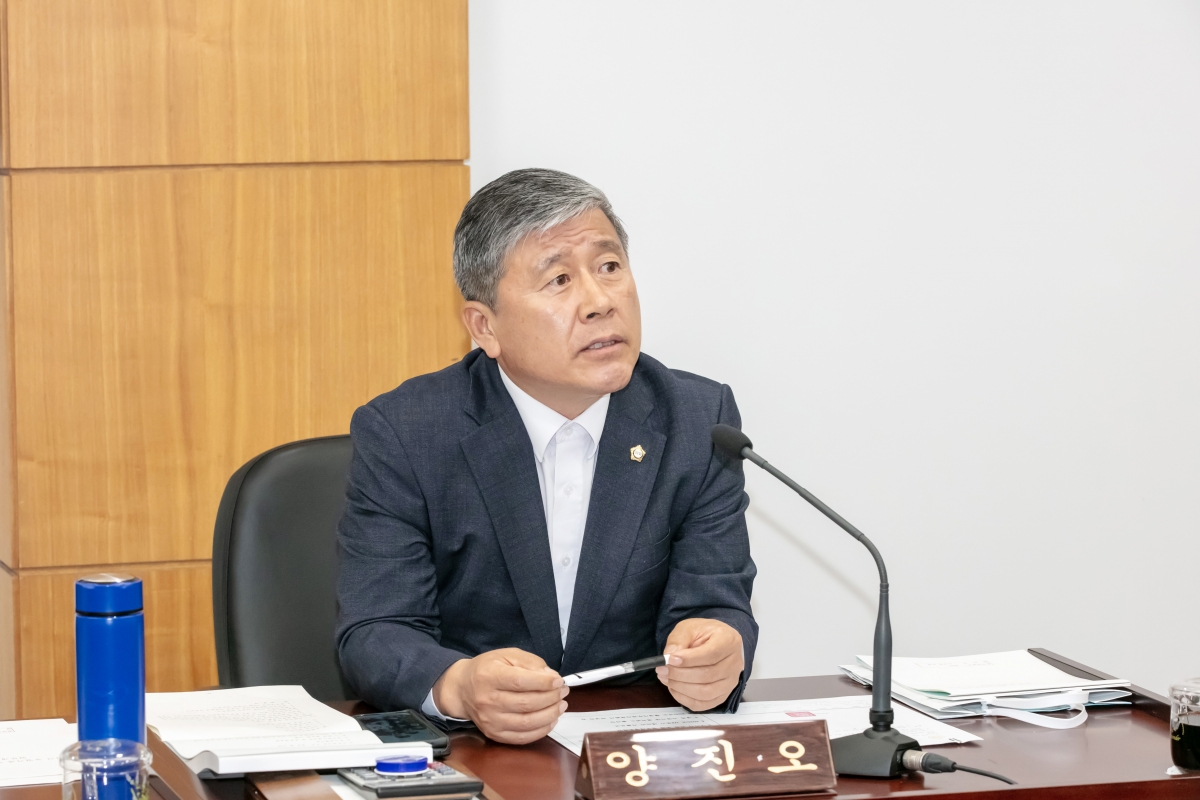 20250416-023[IMG_8602-제286회 임시회시 산업건설위원회 조례안 활동.jpg