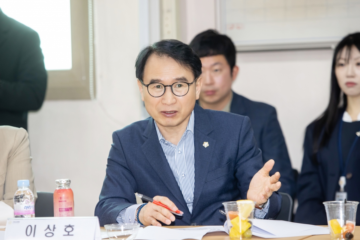 20250416-061[AMG_6167-제286회 임시회시 기획행정위원회 노인일자리창출지원센터 현장방문 활동.jpg