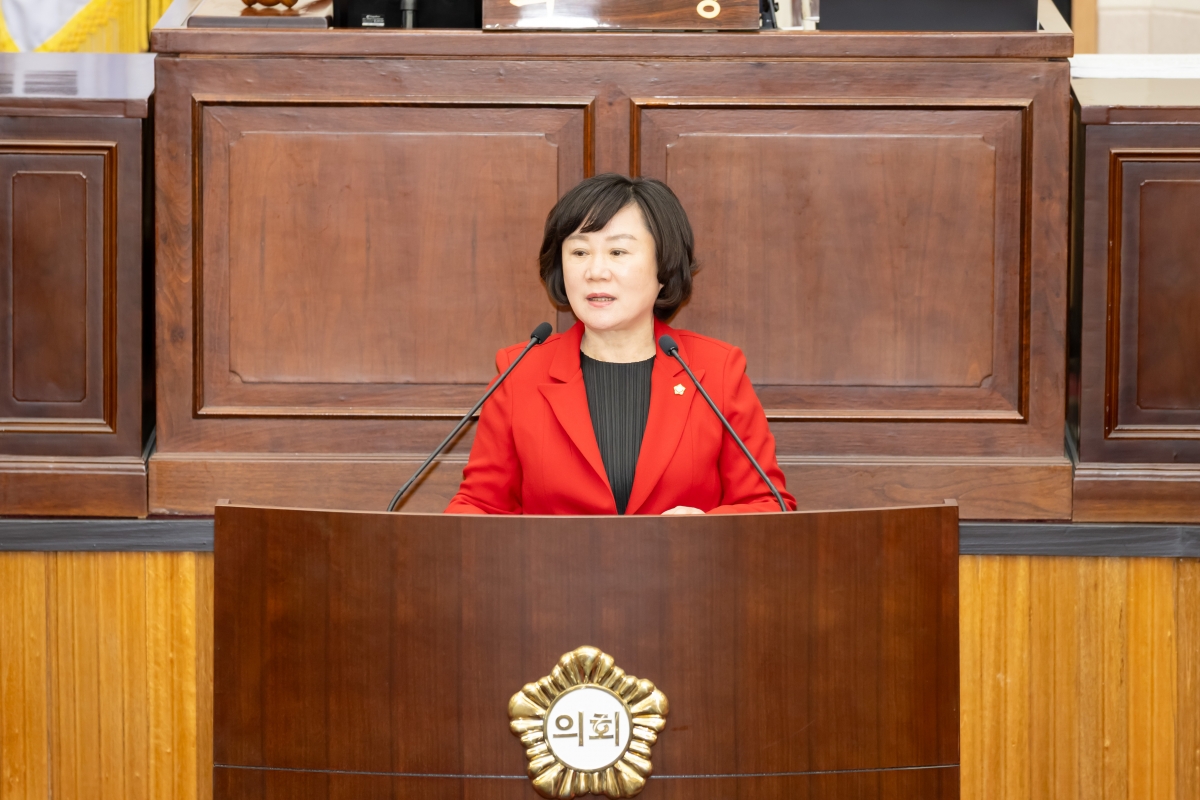 20250519-059[AMG_0135-제287회 임시회 제2차 본회의시 이정희 문화환경위원회 간사 상임위원회 활동결과보고.jpg