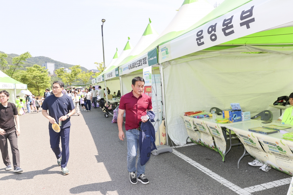 20250607-036[AMG_1071-1-어린이 숲·항공 과학체험전.jpg