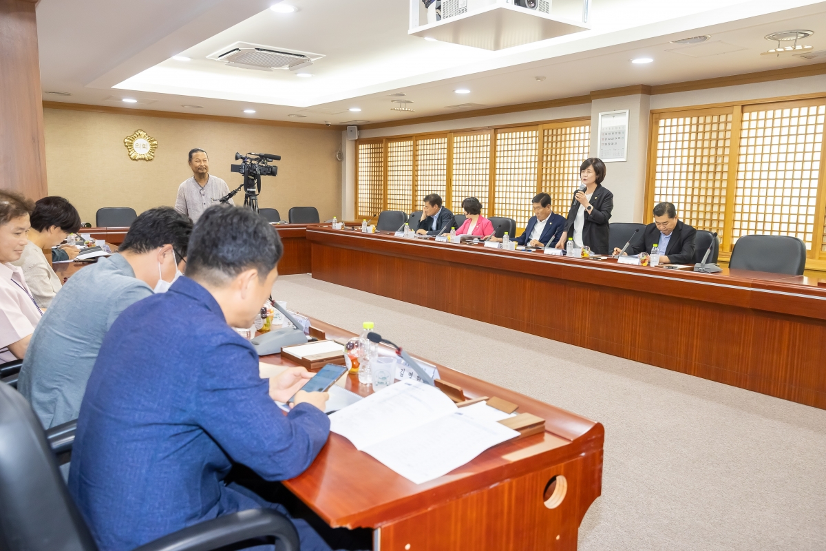 20250708-034[AMG_3869-의원연구단체_구미 그린로컬 축제관광 연구회_발대식 및 착수보고회.jpg