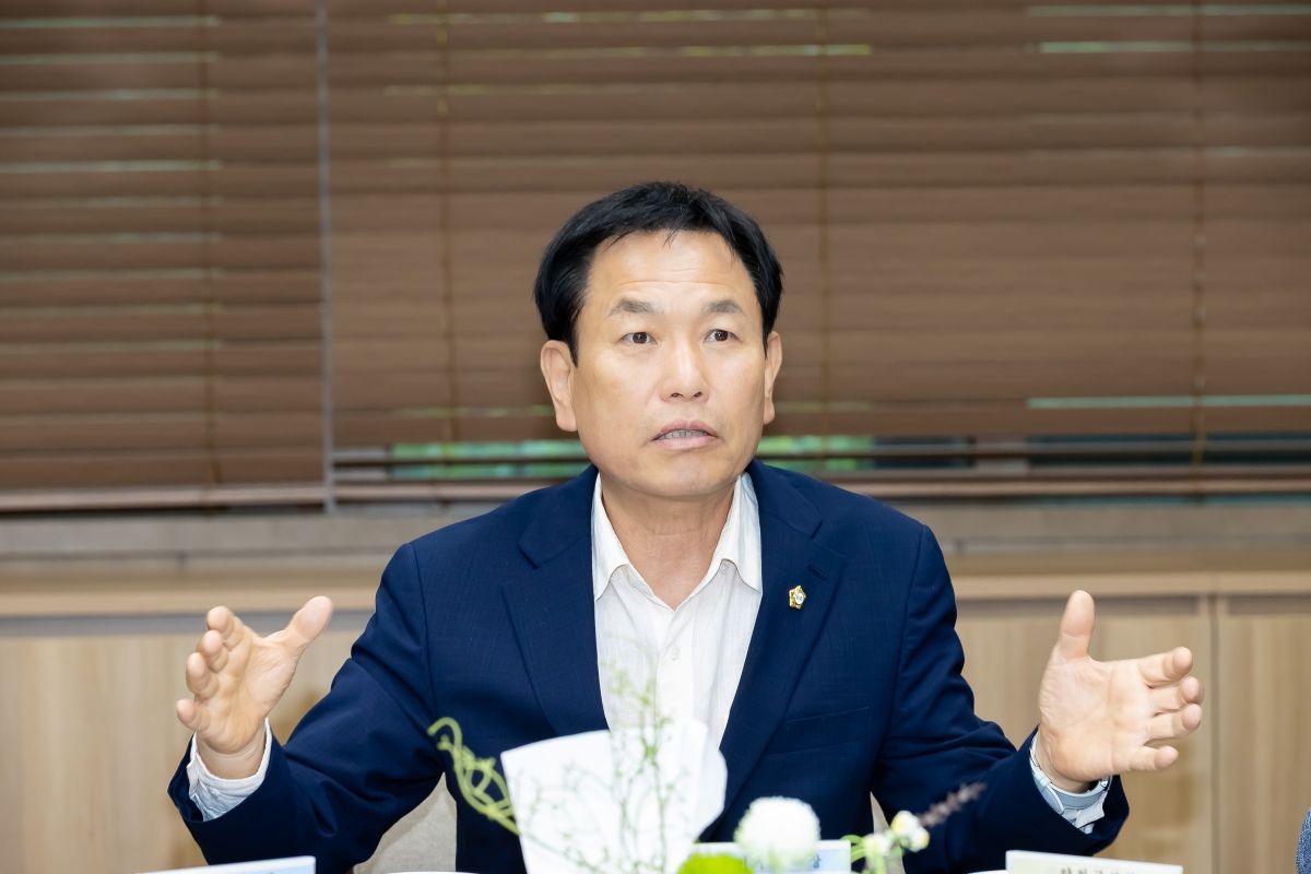 20250714-027[AMG_4056-양천구의회 의원연구단체 의회 방문.jpg