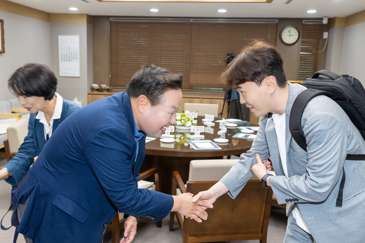 20250714-002[AMG_3982-양천구의회 의원연구단체 의회 방문.jpg