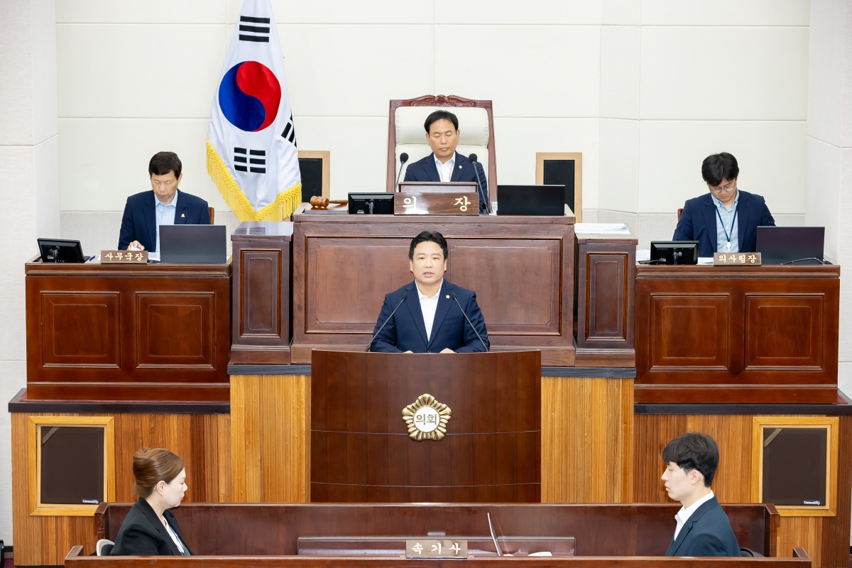 20250715-007[AMG_4113-제289회 임시회 제1차 본회의시 김원섭 의원 5분 자유발언.jpg