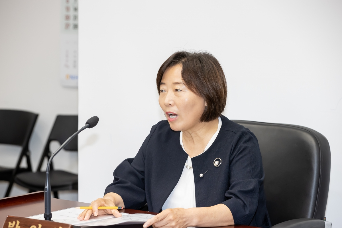 20250716-007[AMG_4254-제289회 임시회 의회운영위원회 조례안 및 2025년도 제1회 추가경정예산안 및 기금운용계획변경안 예비심사활동.jpg