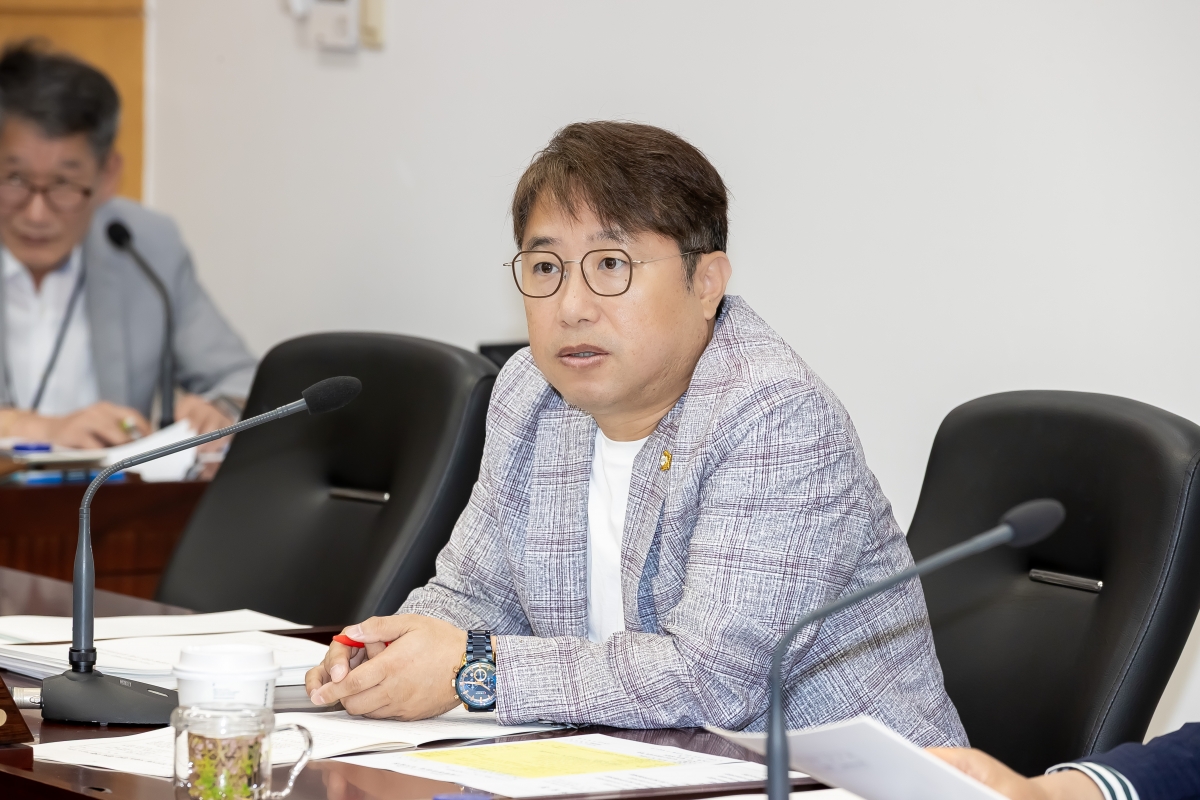 20250716-029[AMG_4329-제289회 임시회 기획행정위원회 조례안 심사활동.jpg