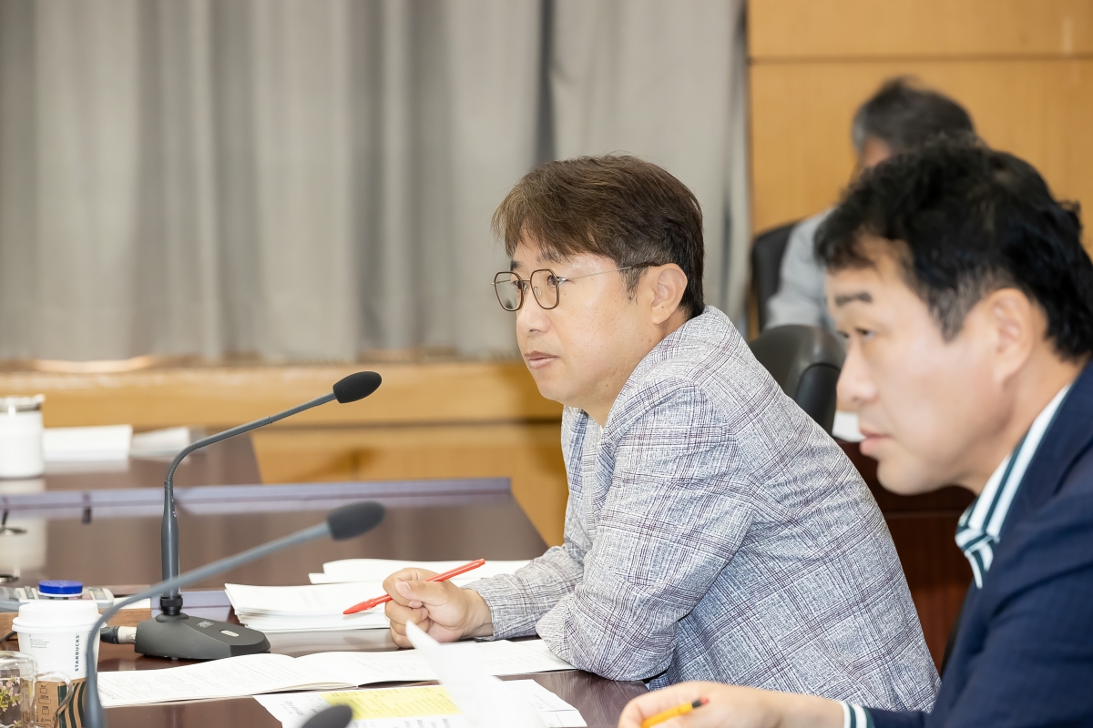 20250716-028[AMG_4327-제289회 임시회 기획행정위원회 조례안 심사활동.jpg