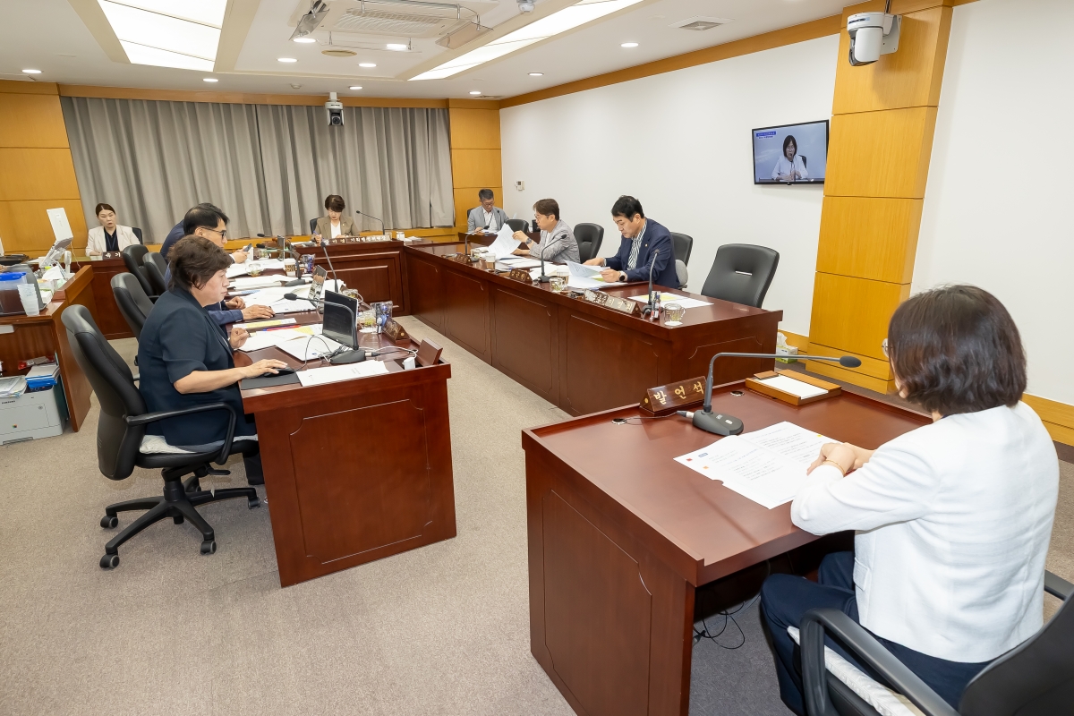 20250716-031[AMG_4388-제289회 임시회 기획행정위원회 조례안 심사활동.jpg