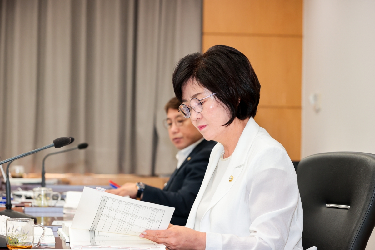 20250718-009[AMG_4548-1-제289회 임시회 기획행정원회 2025년도 제1회 추가경정예산안 및 기금운용계획변경안 예비심사활동.JPG